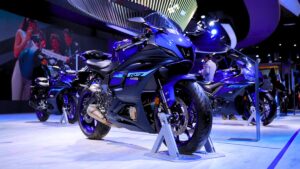 Yamaha R7 Price