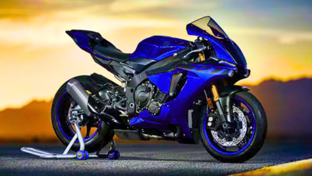 Yamaha YZF R1 Price