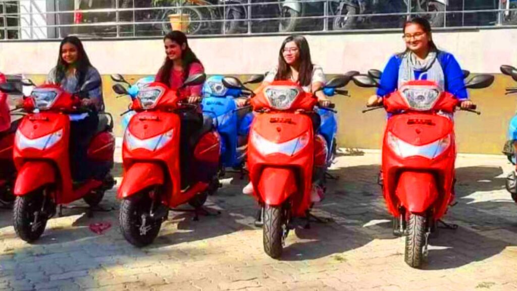 UP Rani Laxmi Bai Scooty Yojana 2026